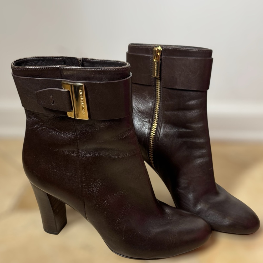 Michael Michael Kors Dark Brown Heeled Boots w/Gold Buckle 7 - Picture 3 of 9